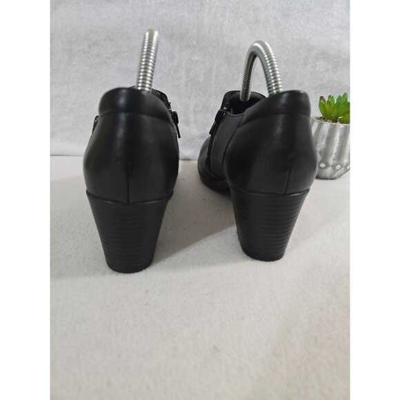 Clarks‎ Bendables Black Leather Ankle Buckle Boot Women's Size 9 Shoes - Picture 8 of 12